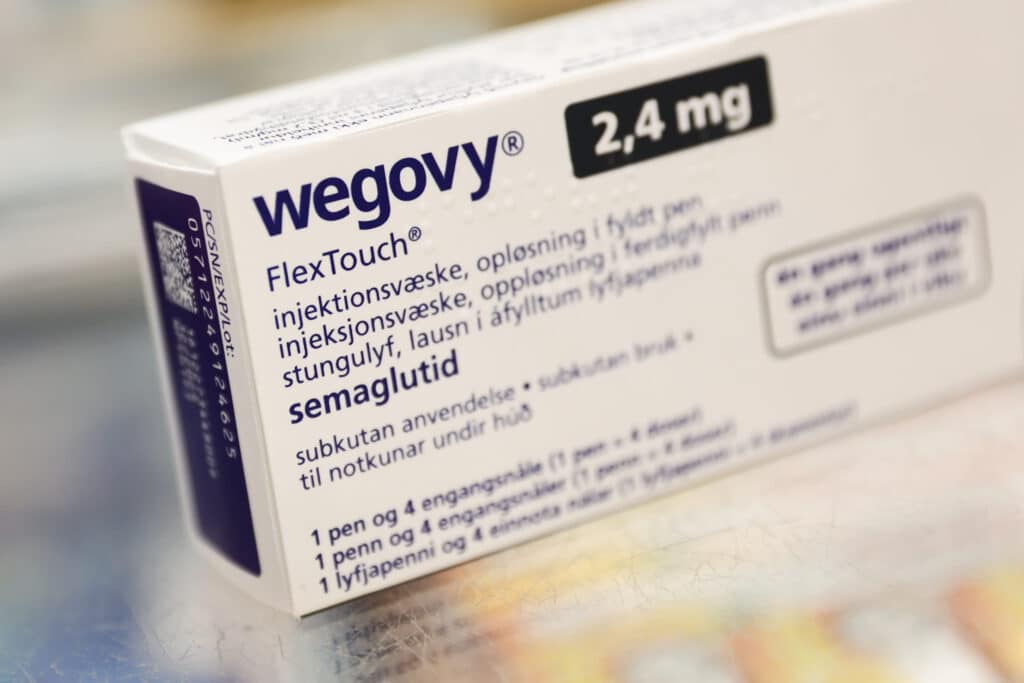 Wegovy tabletta ára helyett ajánlott injekciós forma csomagolása Novo Nordisk logóval